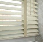 ستائر شرائح الألمنيوم الكلاسيكية – لون بيج