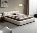 ⁦سرير مودرن مخمل بيج فاتح⁩ - الصورة ⁦2⁩