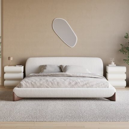 سرير لون بيج