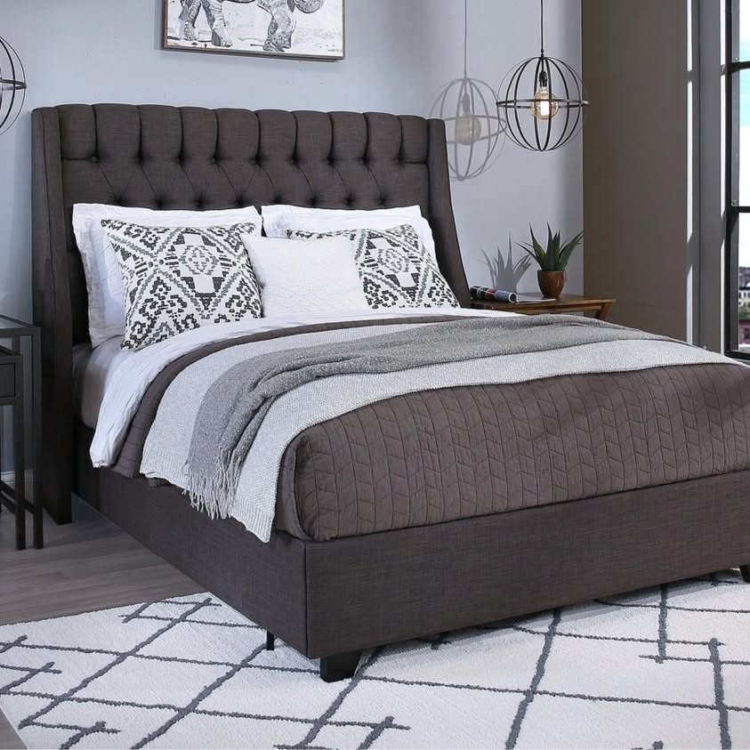 C843BE81-6EFA-4E94-BC09-738285F0D702 سرير كندي كتان رصاصي - الصورة 1