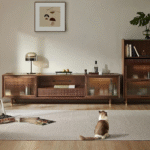 طاولة تلفاز "أصيل" بتصميم عربي أنيق