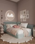 سرير نوى مخمل أخضر