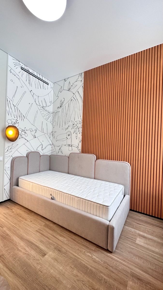 IMG_3087 سرير هجعة مخمل بيج - الصورة 1