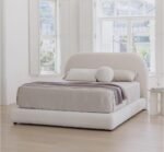 سرير نجمة مخمل بيج