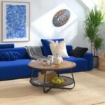 طاولة قهوة دائرية بقاعدة بيـدستال ومساحة تخزين أنيقة